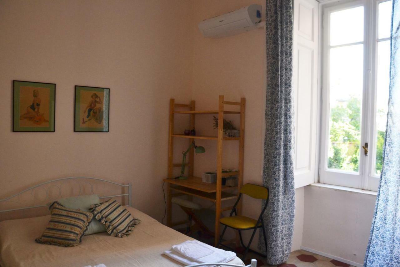 Casa Arcoiris Apartment Наполи Екстериор снимка